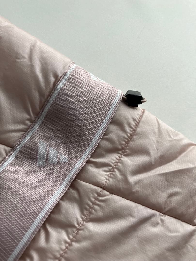 新品. 定価19800円　アディダスゴルフ　中綿ロングベスト　ジレ XL