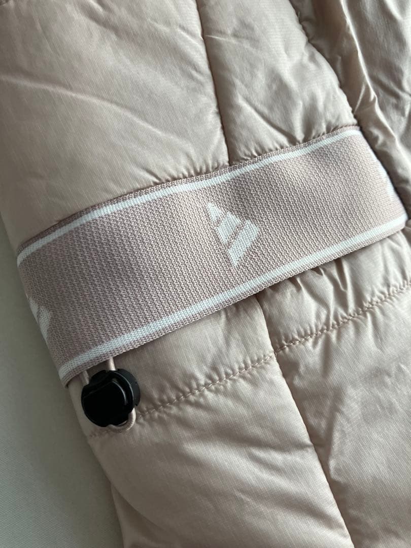 新品. 定価19800円　アディダスゴルフ　中綿ロングベスト　ジレ XL