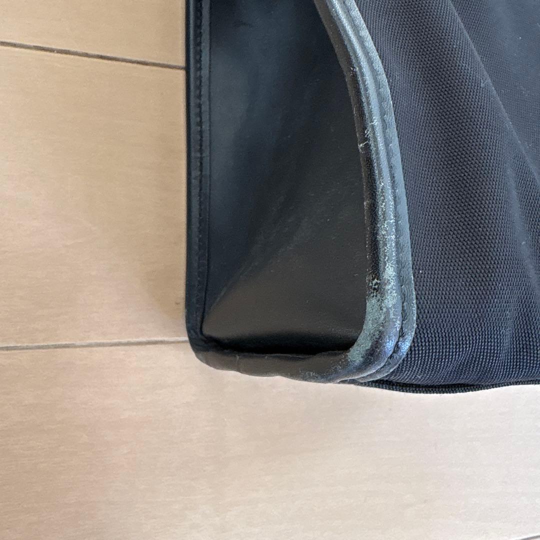 グッチ　ビジネスバッグ　シェリーライン