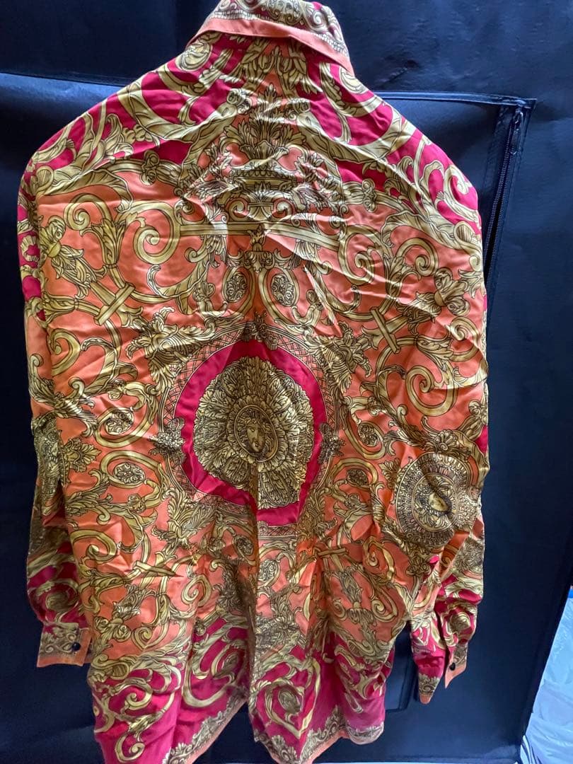 Gianni Versace（ジャンニ・ヴェルサーチ）シルクシャツ