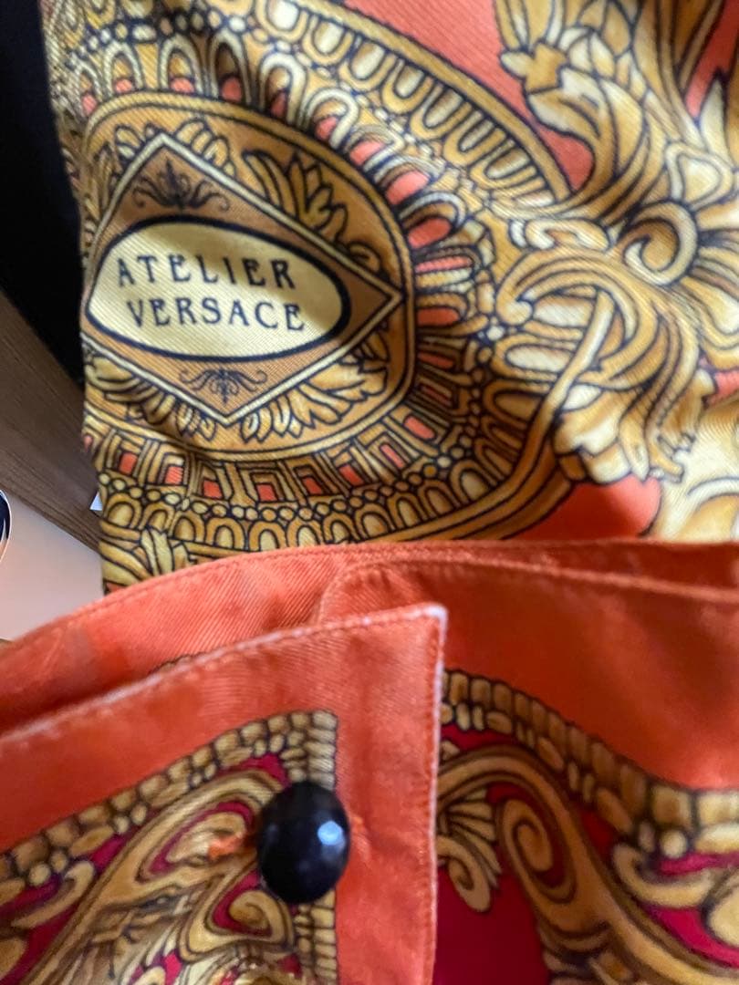 Gianni Versace（ジャンニ・ヴェルサーチ）シルクシャツ