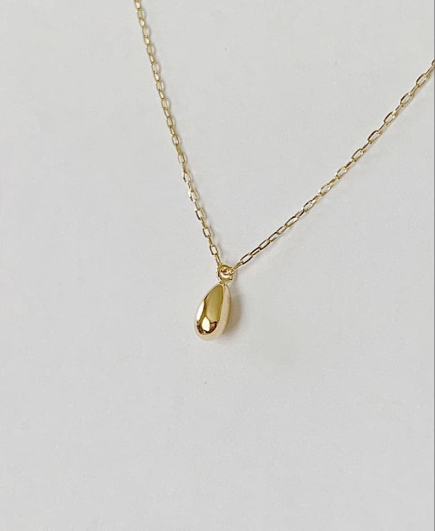 K18 雫ネックレス！