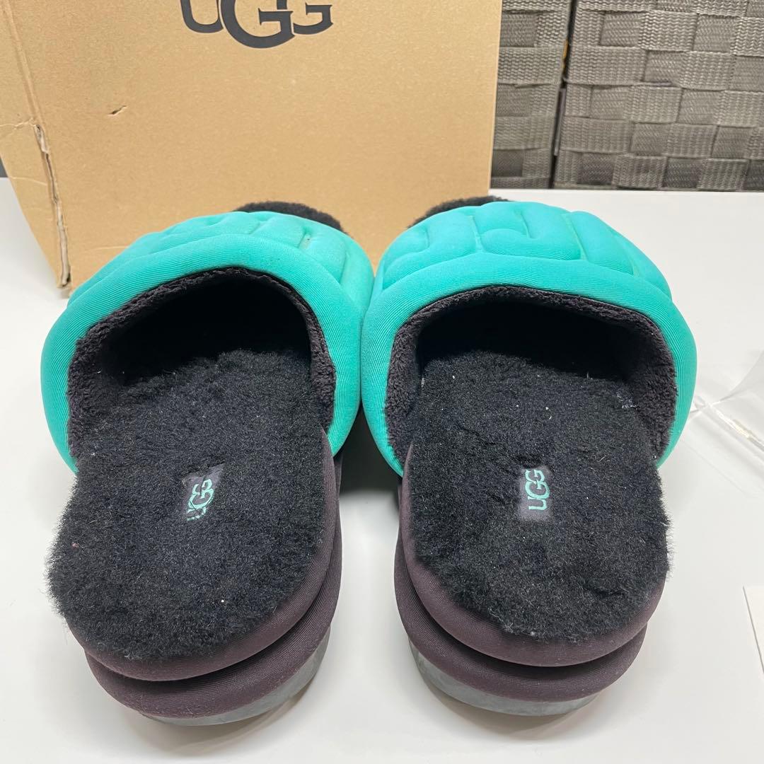 佐*木様 UGG アクア スライドサンダル