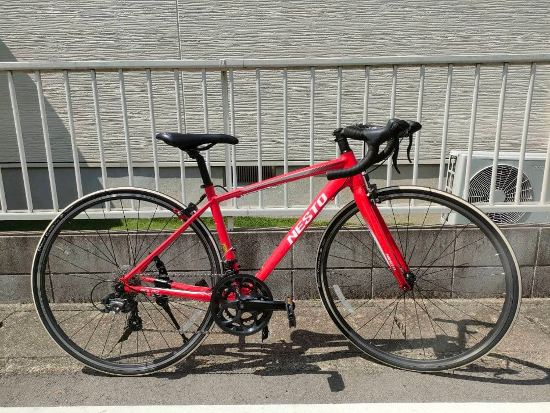 NESTO FALAD　赤　430　2022年11月購入