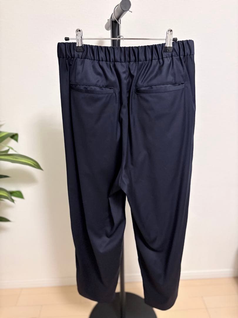 パンツ everyone easy slacks fabric by LoroPiana