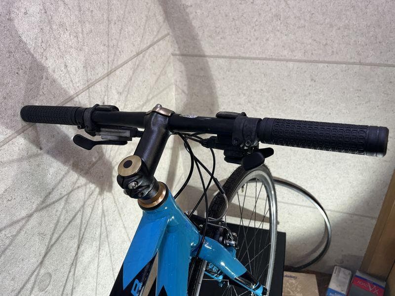 GIANT CROSTAR sizeS ジャイアント　クロスバイク