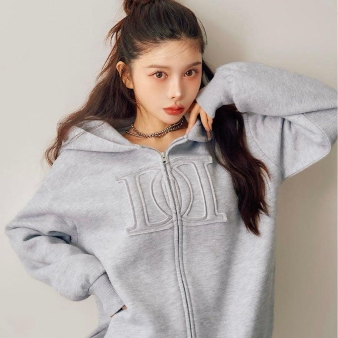 Darich アップリケDDロゴパーカー　ダーリッチ