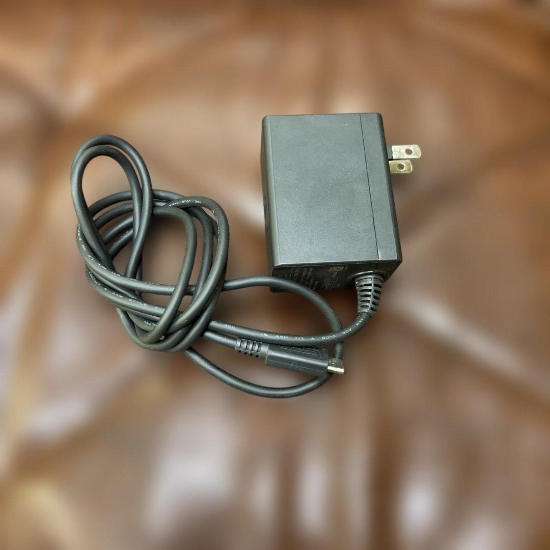 ☆Nintendo Switch Lite本体 [ザシアン・ザマゼンタ]