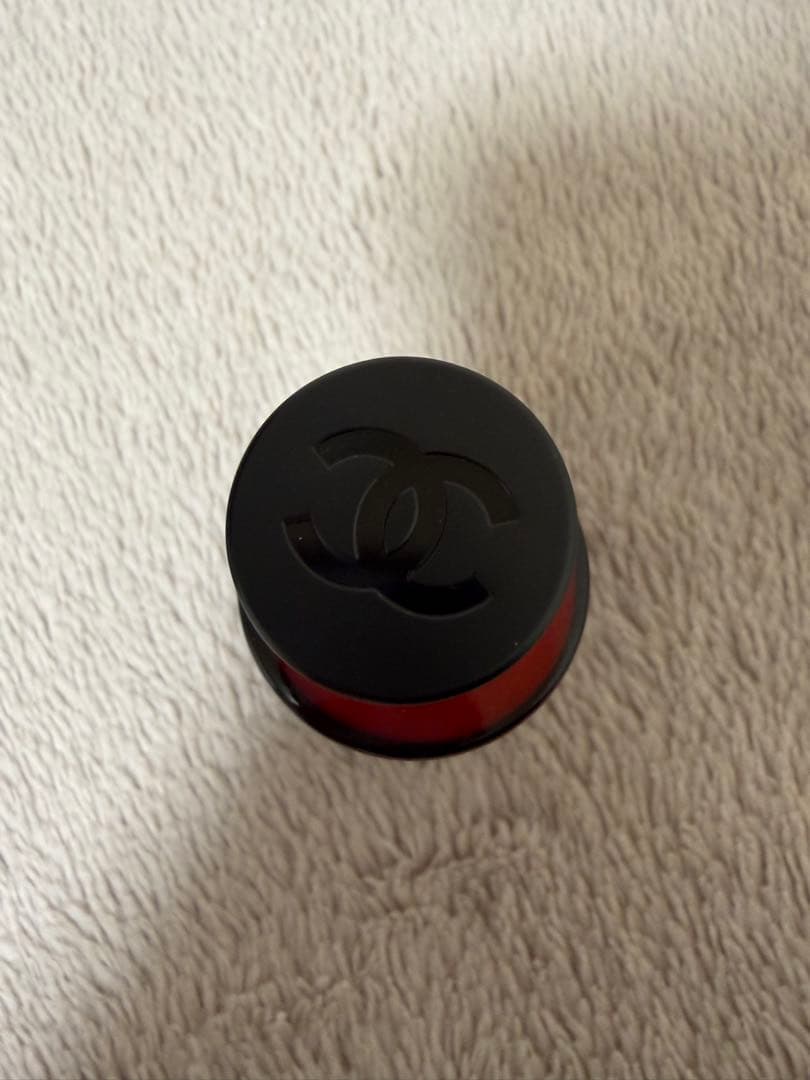 【新品未使用】CHANEL N°1 DE CHANEL 美容液 50ml