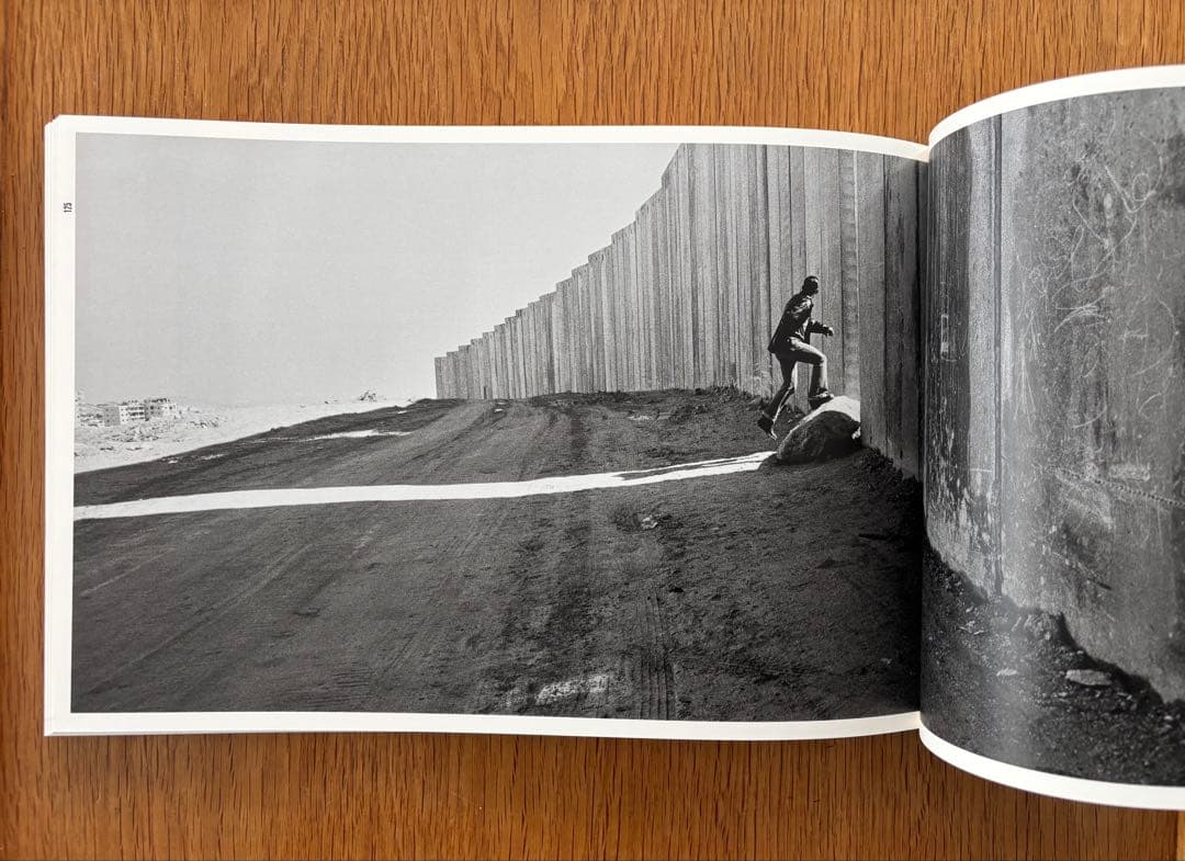 LARRY TOWELL 「NO MAN'S LAND」