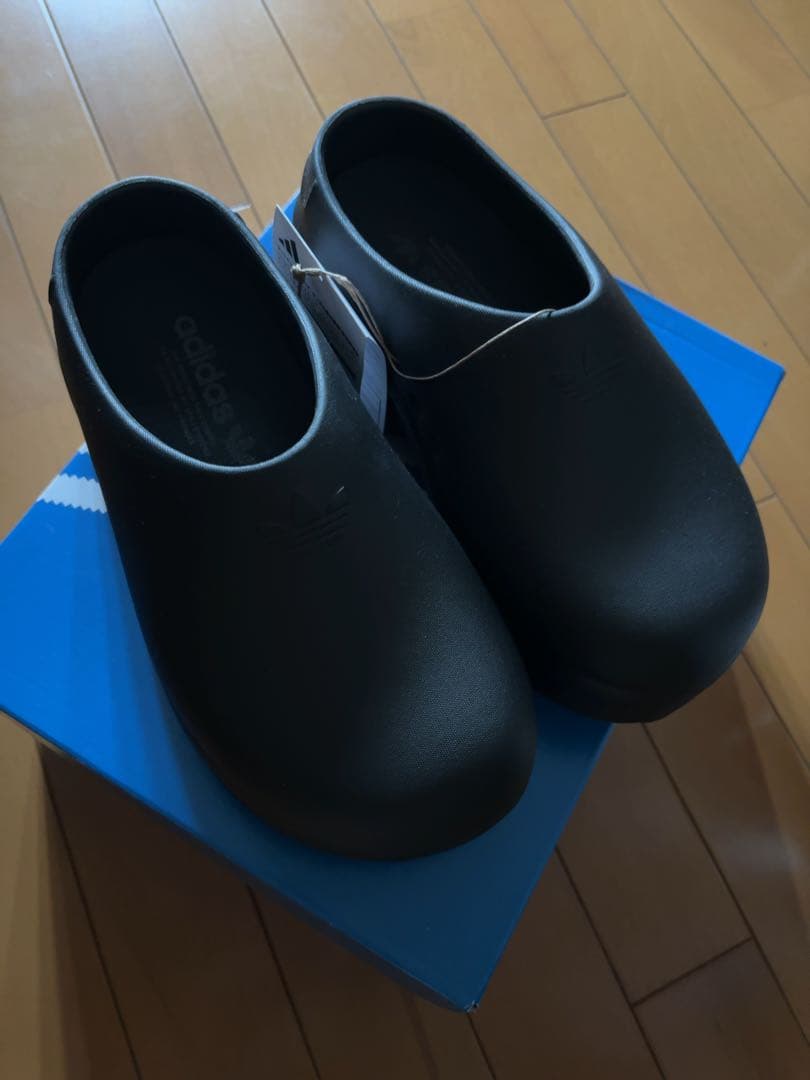 【adidas(アディダス)】ADIFOM STAN MULE W