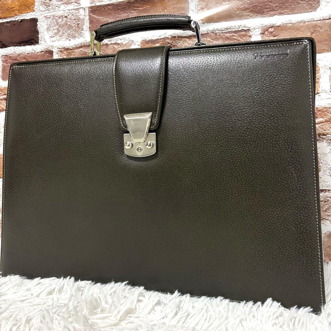 ✨極美品✨CERRUTI 1881☆ダレスバッグ／ビジネスバッグ　ドクターバッグ