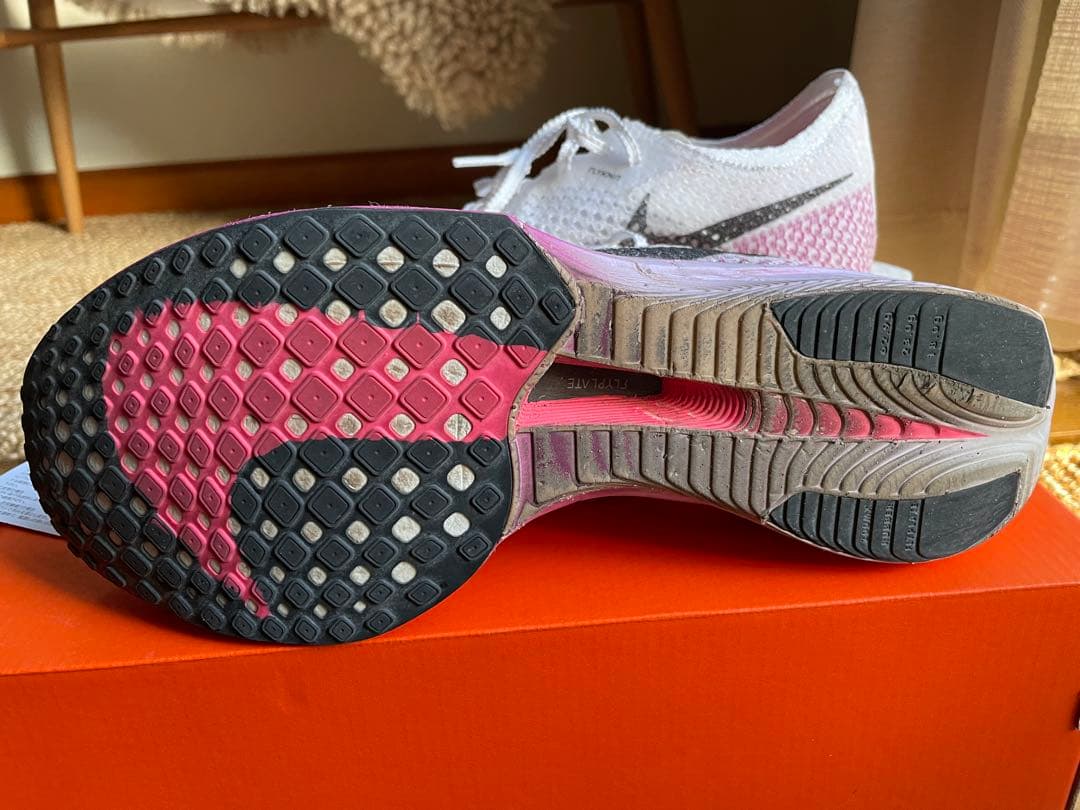 Nike ヴェイパーフライネクスト%3 27cm ホワイト/ピンク