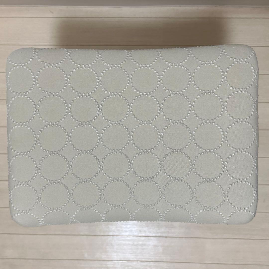 ミナペルホネン dop タンバリン スクエア スツール 【エクリュ】オットマン