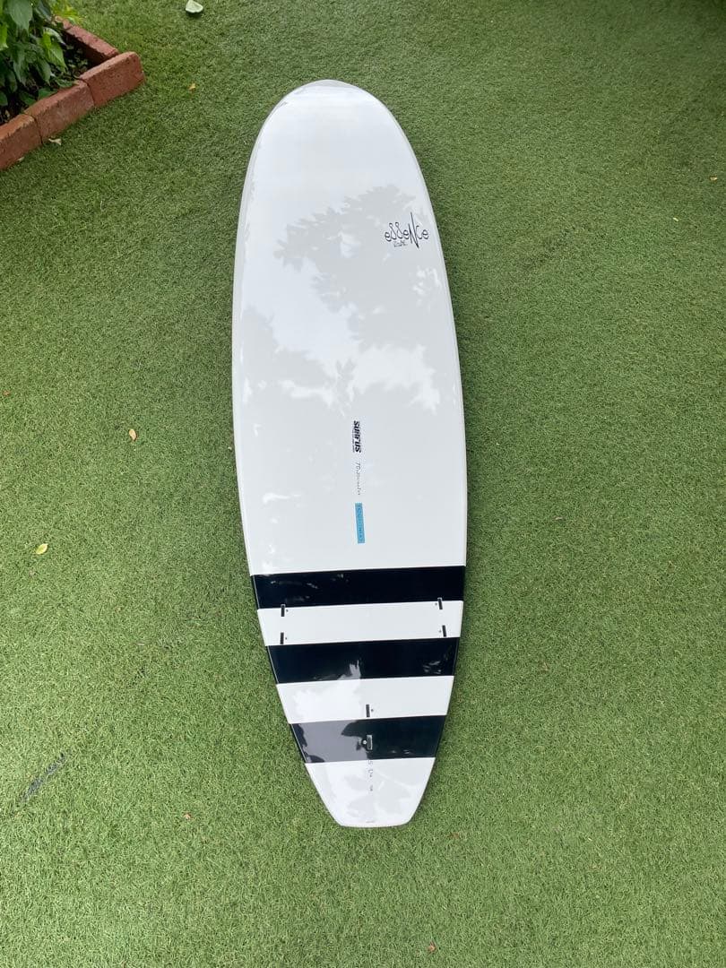 ［新品］初心者　女性向け　essene surfboars EPS 7.0