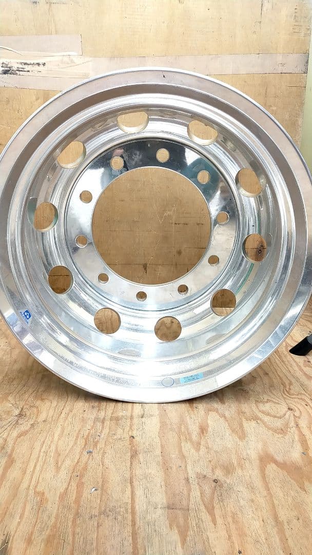 アルコア アルミホイール　大型トラック用22.5×7.50(ISO) 1本セット