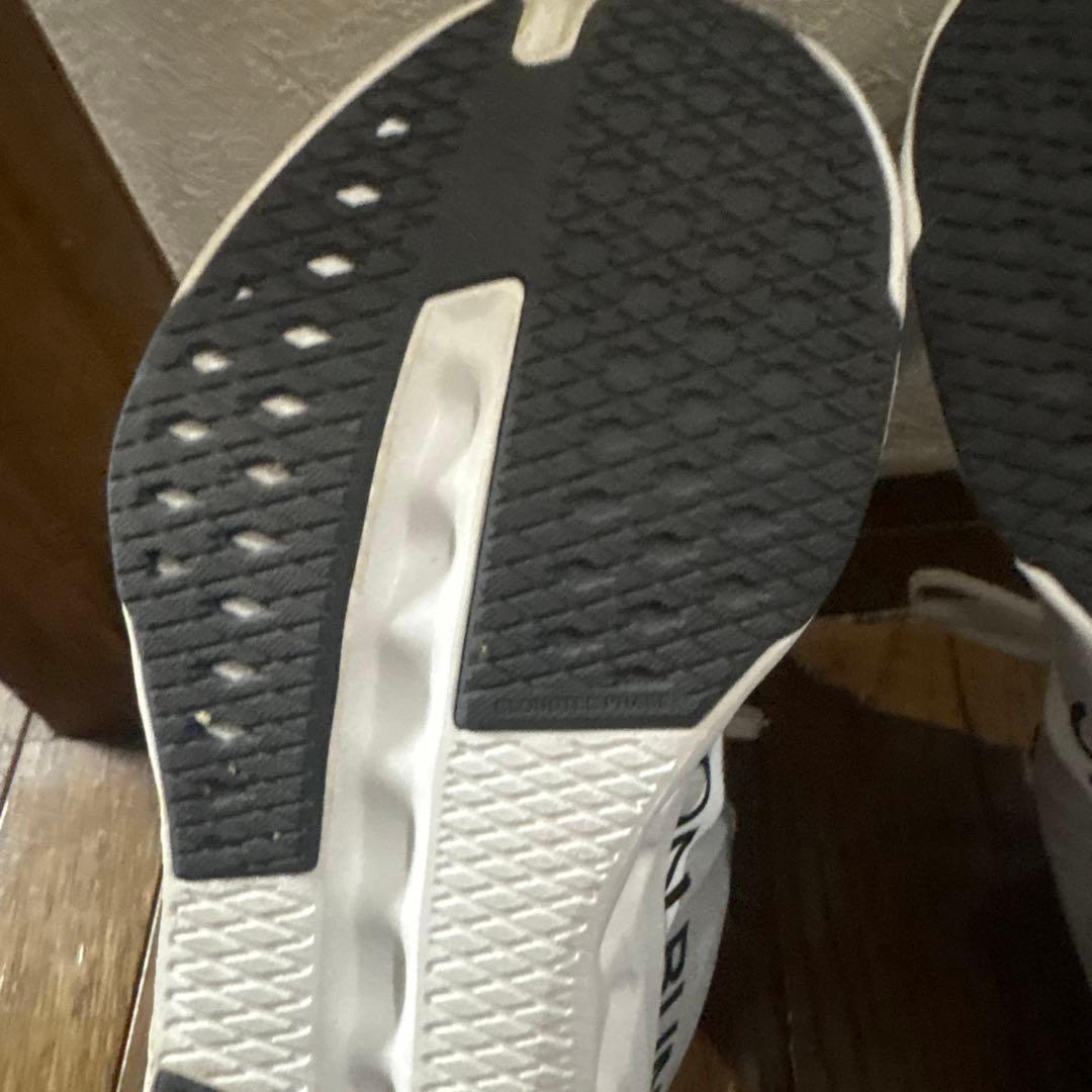 オン　CloudsuferNextWide25.0