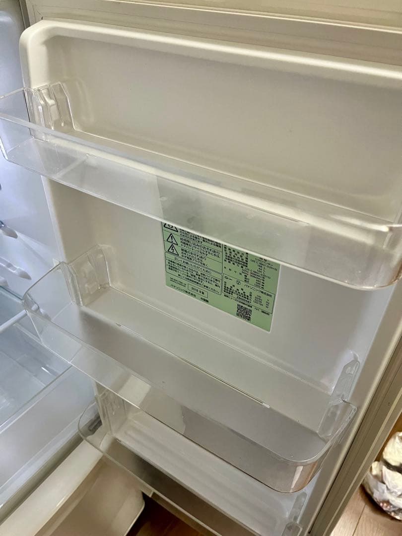 【送料込】Panasonic 冷蔵庫 ホワイト 168L NR-BW17BC-W