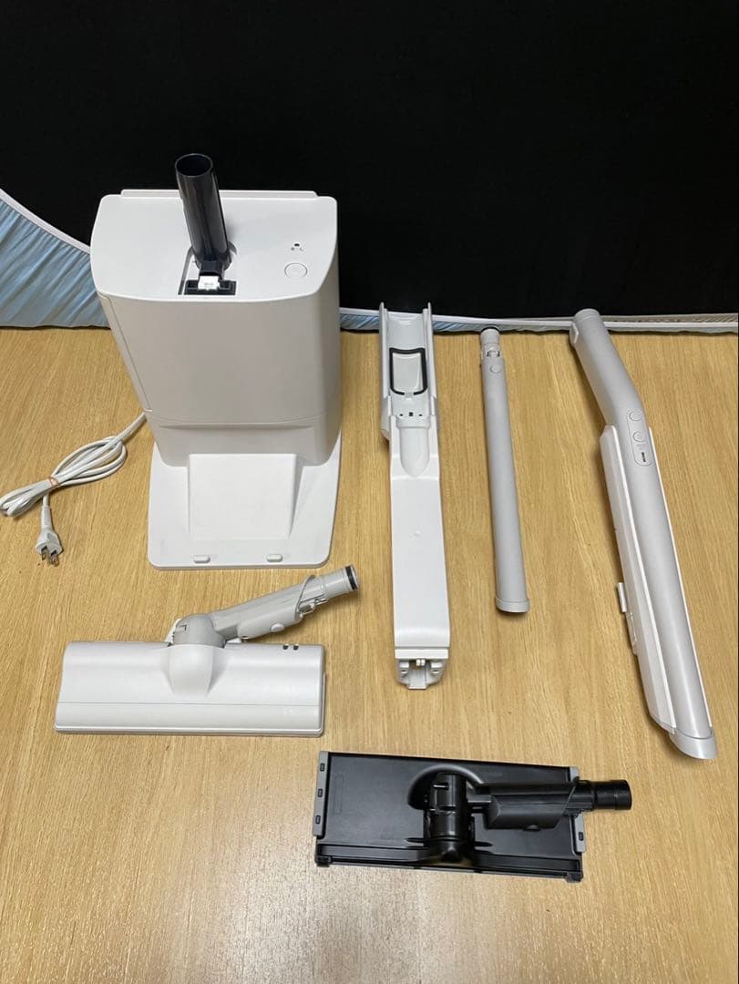 2024年製　TOSHIBA VC-SL130DS トルネオ　サイクロン掃除機