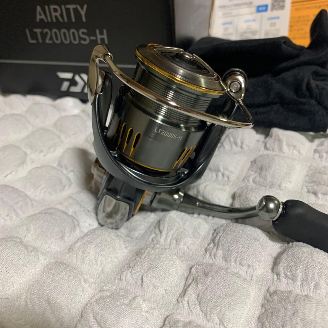 年度内で削除☆新品未使用☆ダイワ　23 エアリティLT2000S-H