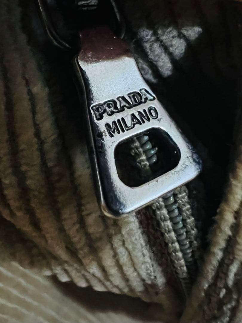 PRADA プラダ　コーデュロイパンツ