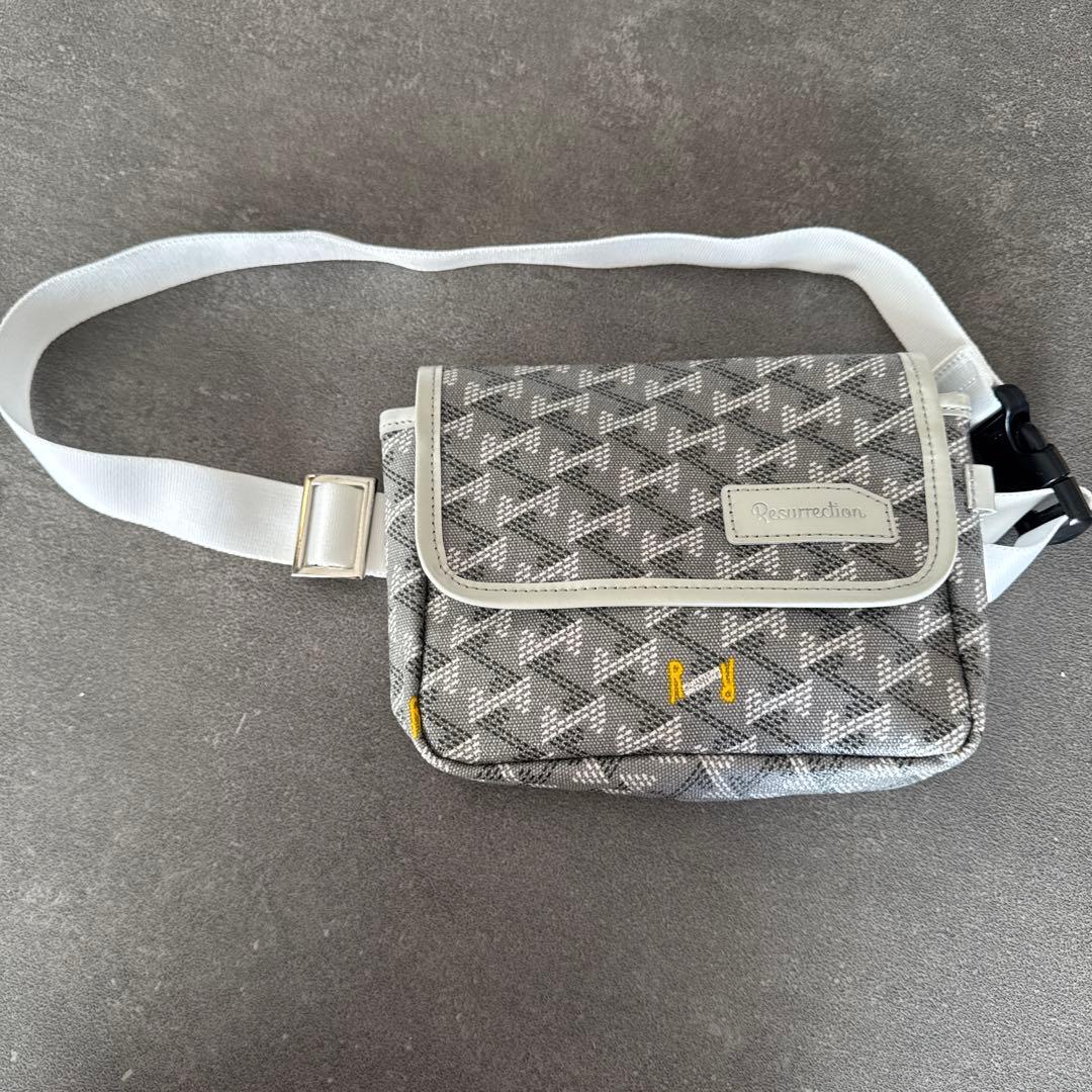 Resurrection RRアイクスNo.2 ロゴ総柄ウエストポーチ