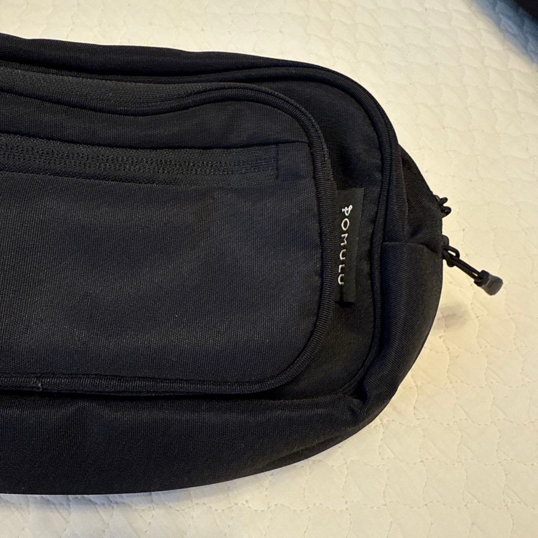 【美品】ポムル　ヒップシート　ブラック