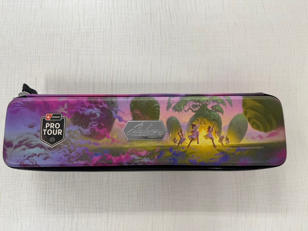 【サプライ】『プロツアーローウィンの昏明』限定デッキケース