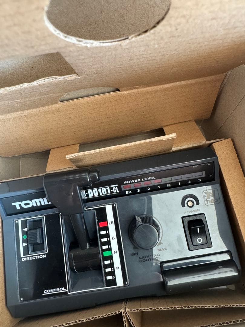 め*ゃ様 未使用　TOMIX 5577P-11 DU101-CL コントローラー