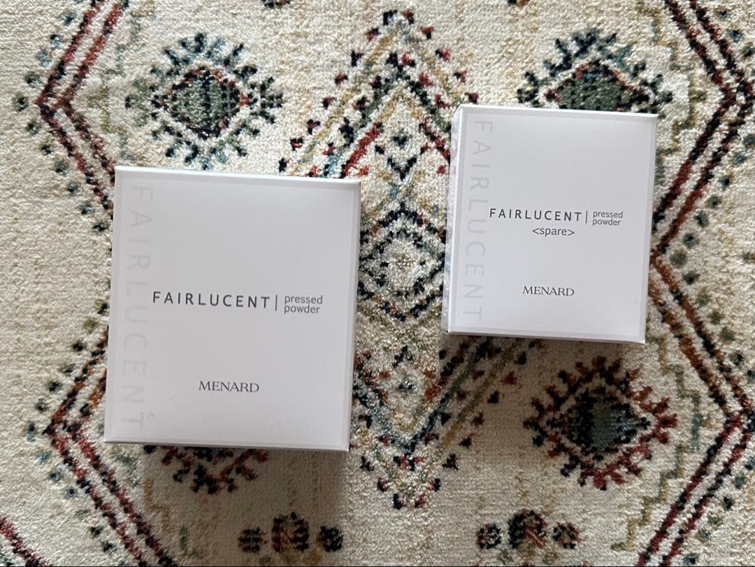 メナードフェアルーセントプレスパウダー2本