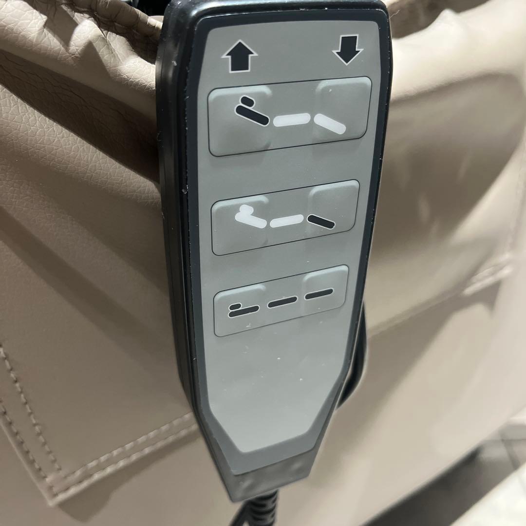 電動垂直昇降リクライニングチェア旧型 グレージュ&可動式ネイルテーブルのセット