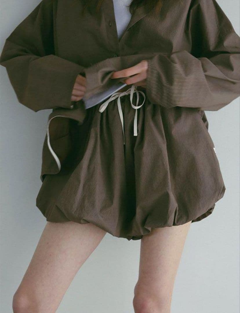 新品タグ付き　エトレトウキョウ　ストライプバルーンショートパンツ　　Sサイズ