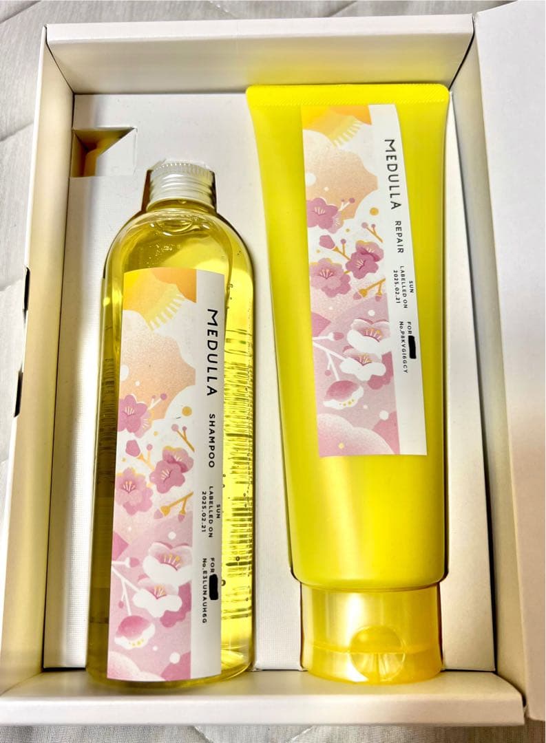 メデュラ シャンプー&リペア ヘアブラシ ヘアミスト