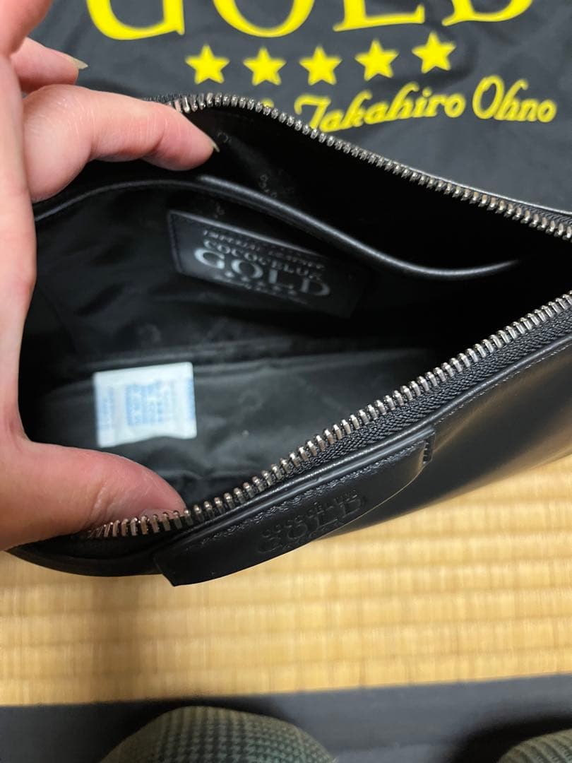 COCOCELUX GOLD レザーバッグ 黒
