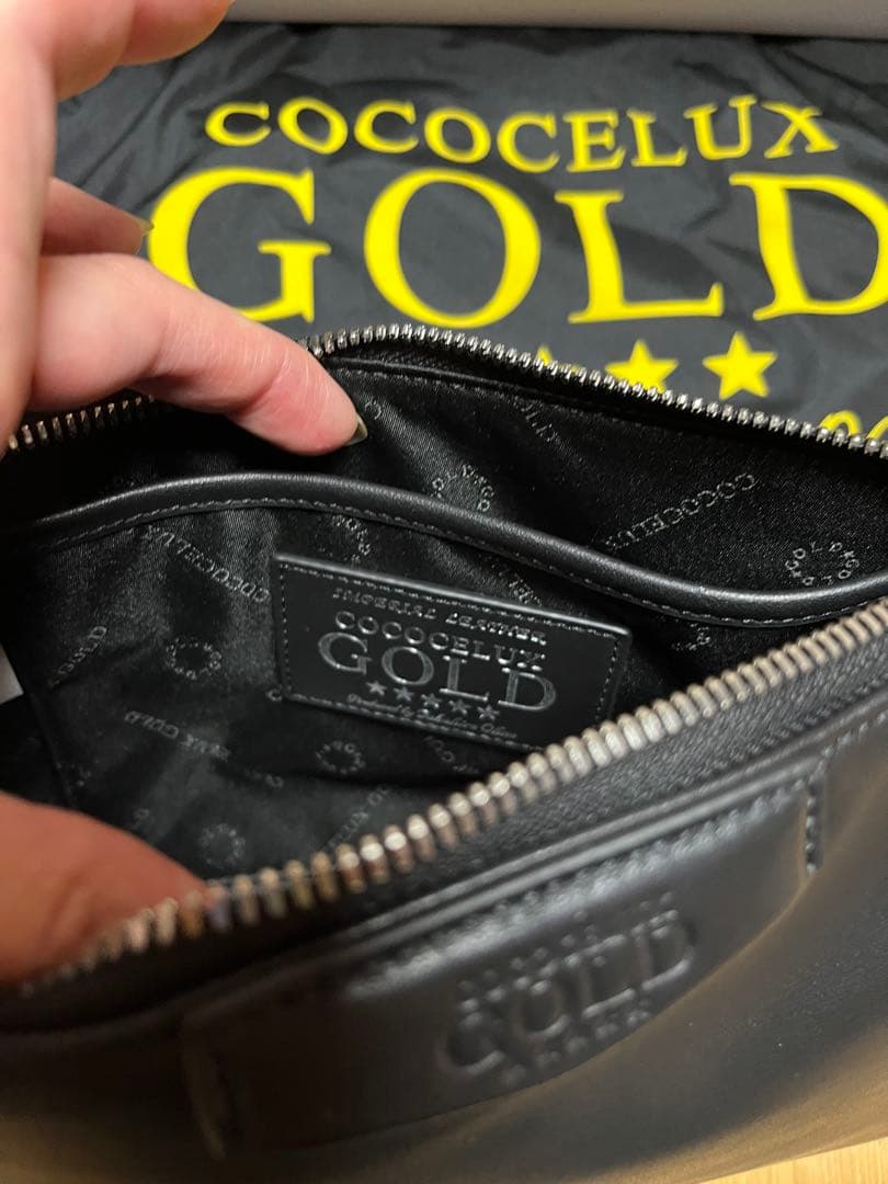 COCOCELUX GOLD レザーバッグ 黒