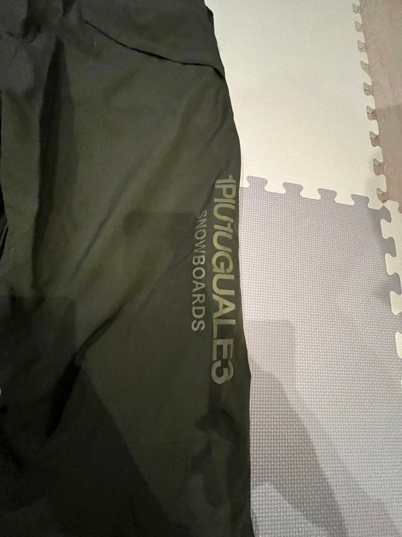 piu1uguale3 relaxスノーボード　ジャケット　パンツ　セットアップ