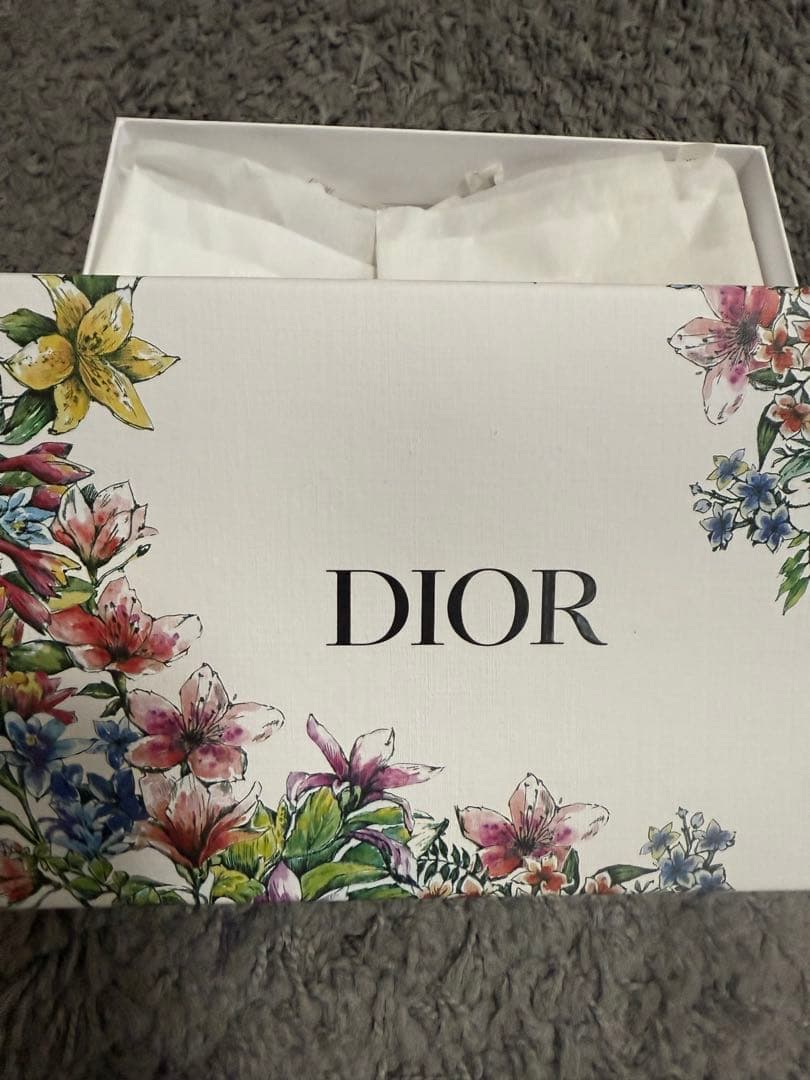 Miss Dior ハンドクリーム＆ボディミルク セット