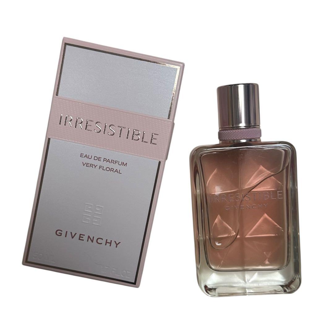 GIVENCHY /イレジスティブル オーデパルファム ヴェリィフローラル