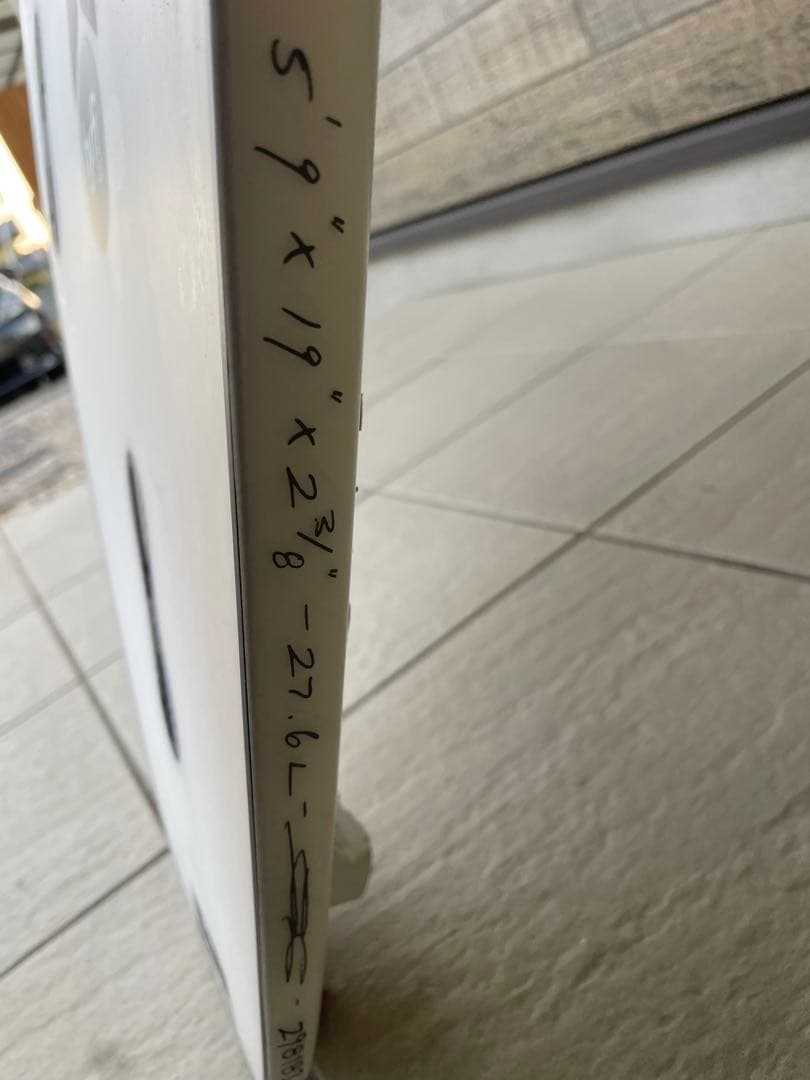 JS XEROショートボード 5'9\" x 19\" x 2 3/8\"