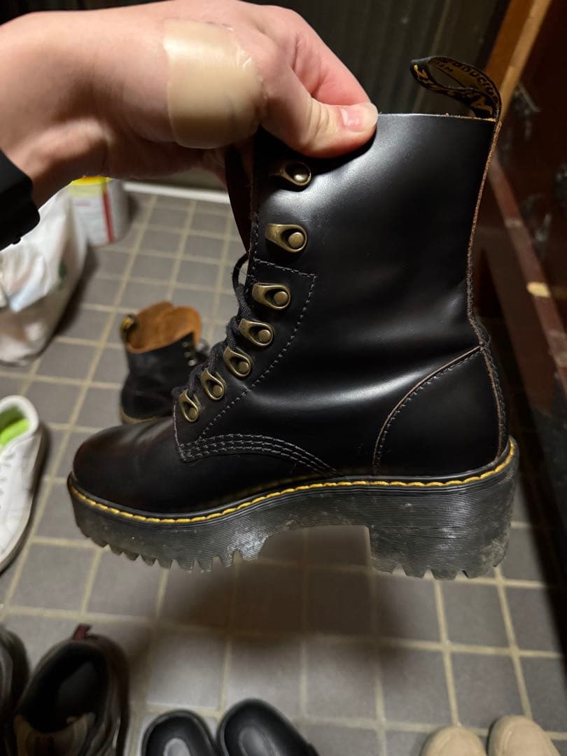 ドクターマーチン Dr.Martens レオナブーツ(サイズご確認ください)