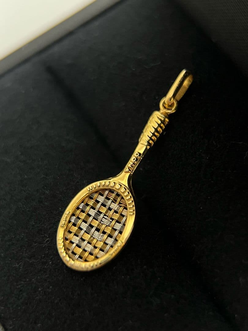 限定価額　K18　テニスラケットモチーフ ペンダントトップ