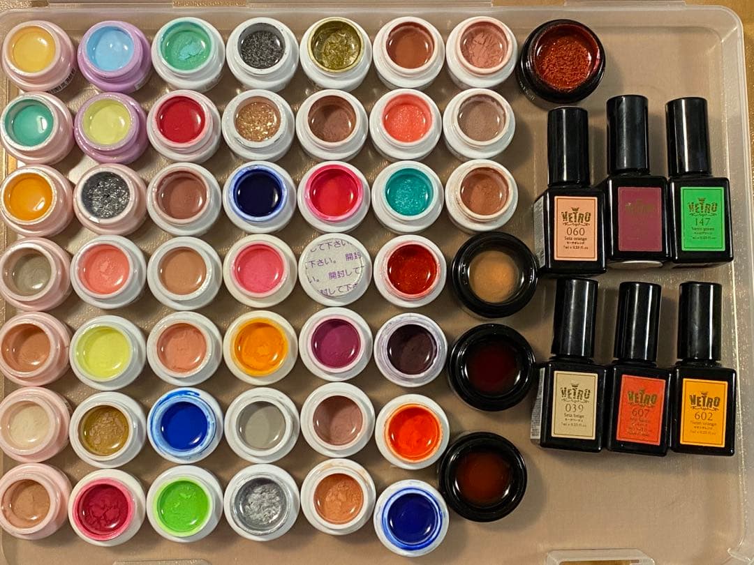 ジェルネイル　プロ商材カラージェル55色セット