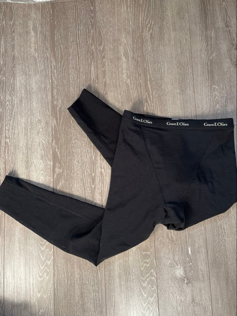 グラントイーワンズ　リンパドレナージュスパッツ　レギンス