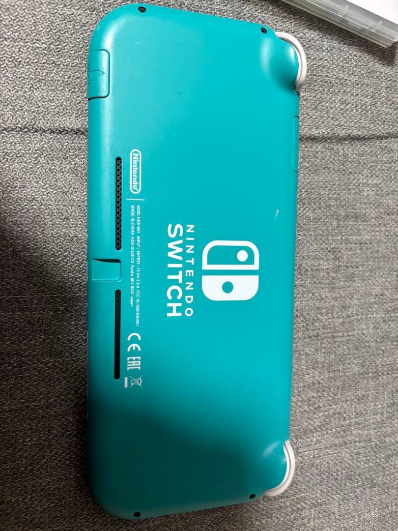 Switchライト　本体＋ポケモンソード＋モンハンライズ　セット売り