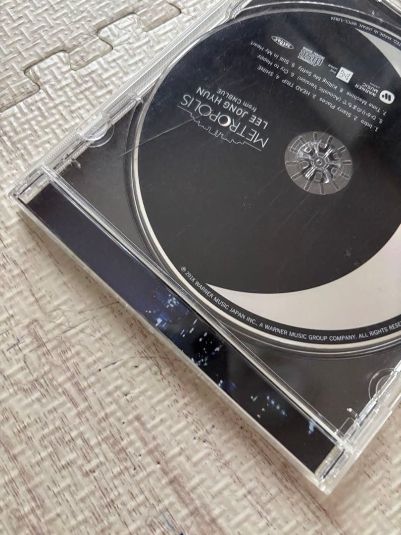 CNBLUE イジョンヒョン　ソロ　サイン入り　レア　本物