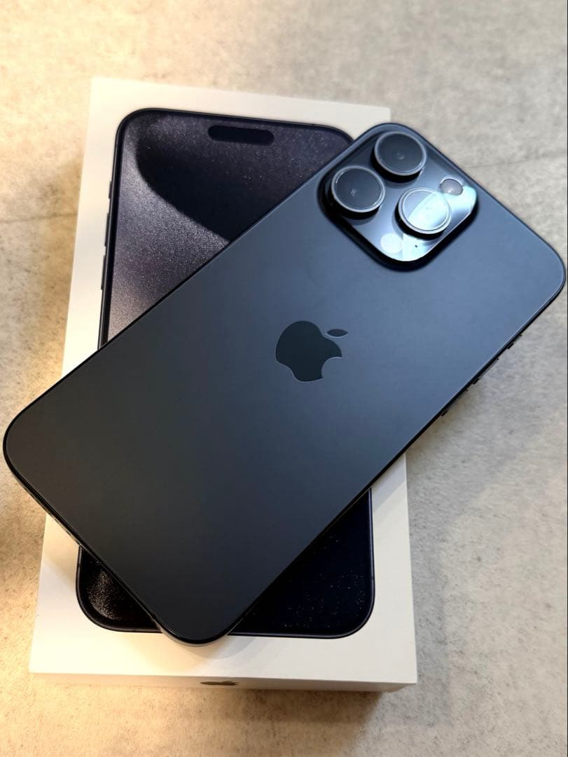 iPhone15pro Max512GB ブラックチタニウム