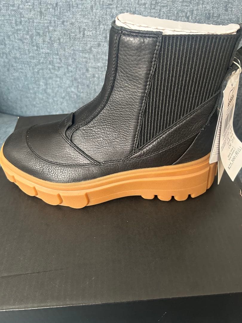 新年セール！1/27まで限定！新品未使用⭐︎箱付き　SOREL サイドゴアブーツ