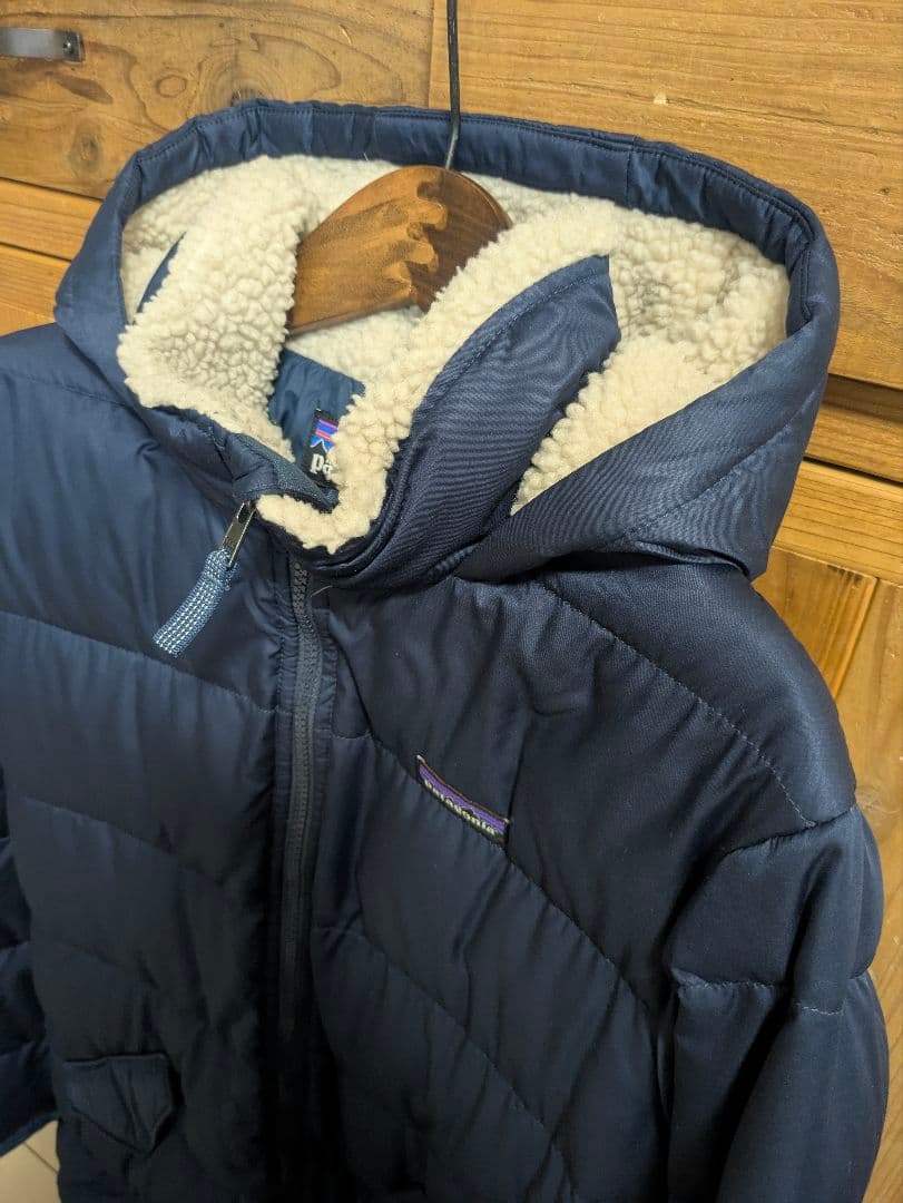 パタゴニアネイビー ダウンジャケット(レディース)