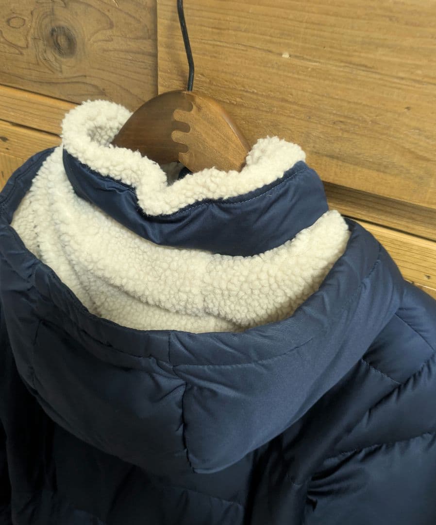 パタゴニアネイビー ダウンジャケット(レディース)