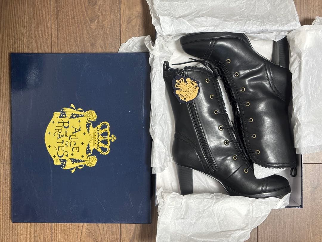 タグ付き未使用　クララショートブーツ　黒　Lサイズ　ロリータ　新品